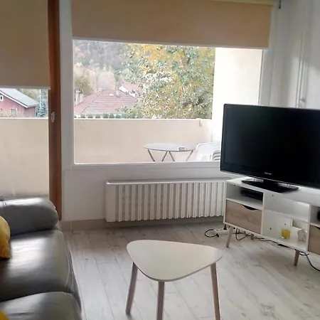 Logement Le Pas Du Roc * Saint-Martin-d'Arc